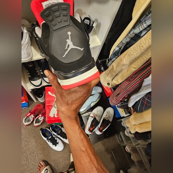 Nike air Jordan 4 Bred and jordan 6 infrared main image 4